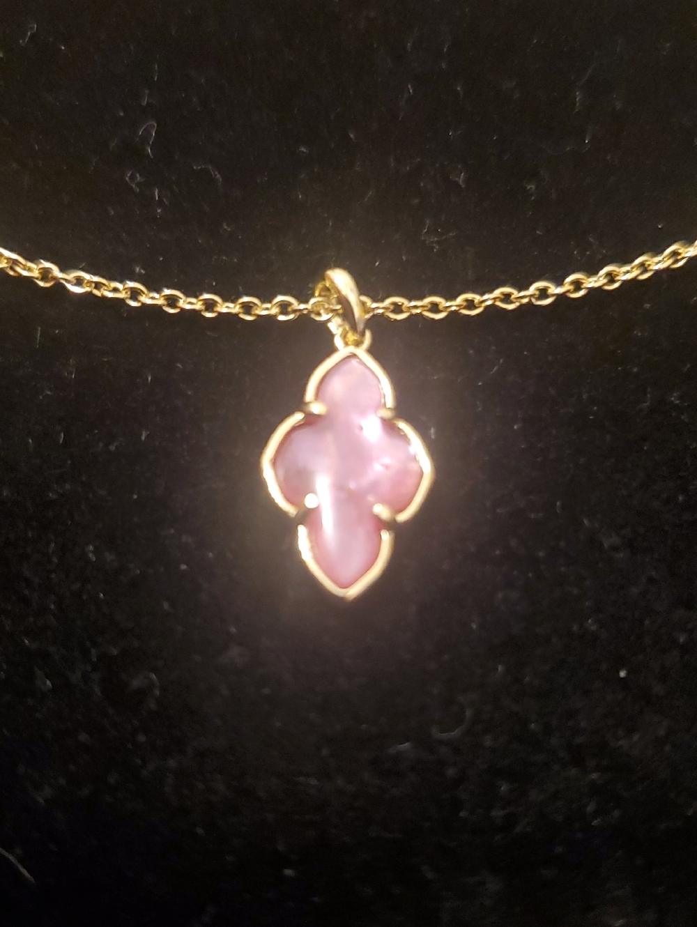 Kendra Scott Framed Abbie Short Necklace In Gold